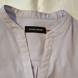 Lavender Ladies Top. Size Medium